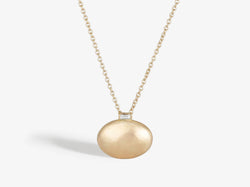 Front detail view of pendant